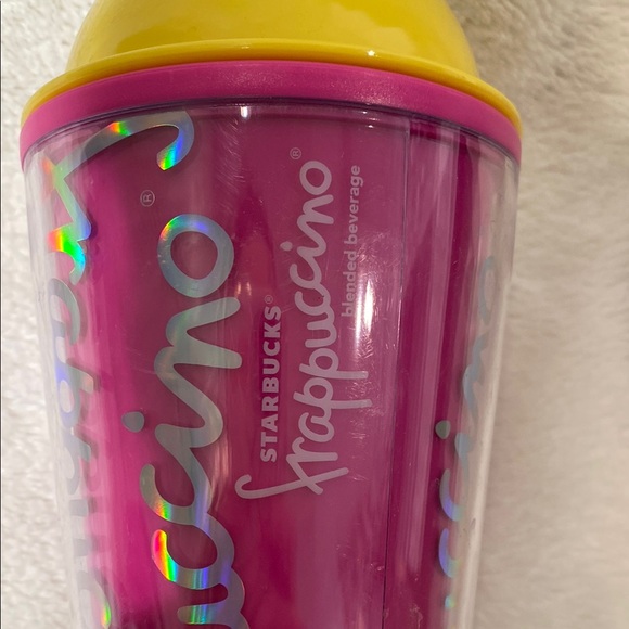Grande Starbucks Frappuccino Tumbler with Stay-Put Straw • fits up to 17 oz - Picture 2 of 7
